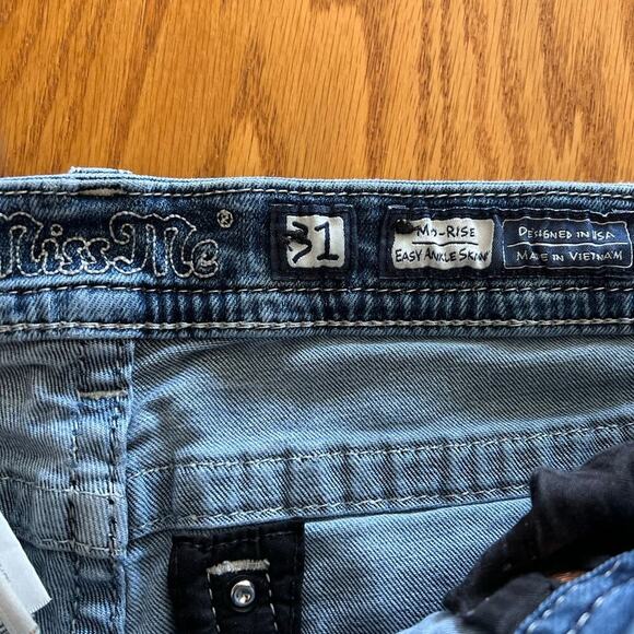 Miss Me Mid Rise Easy Ankle Skinny stretch, women's size 31/26 - Picture 6 of 9